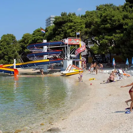 And With A Swimming Pool - 6643 Affittacamere Makarska